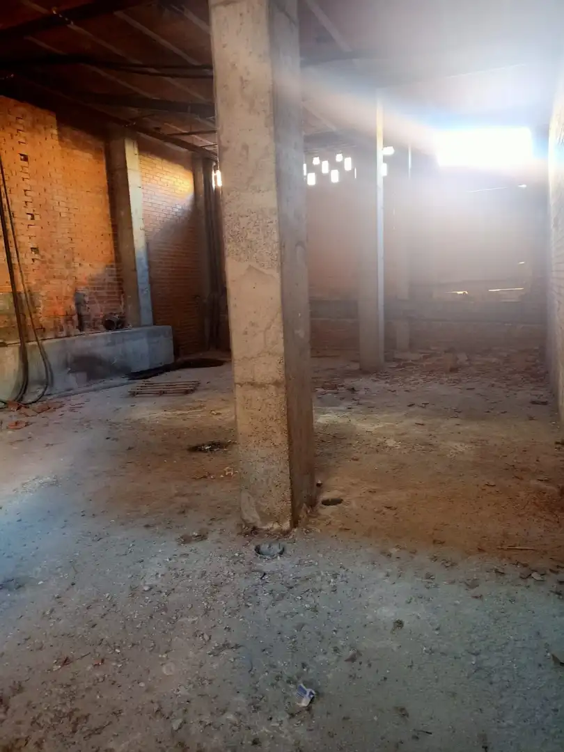 Local comercial en venta en Calle la Luna 4D, imagen 4