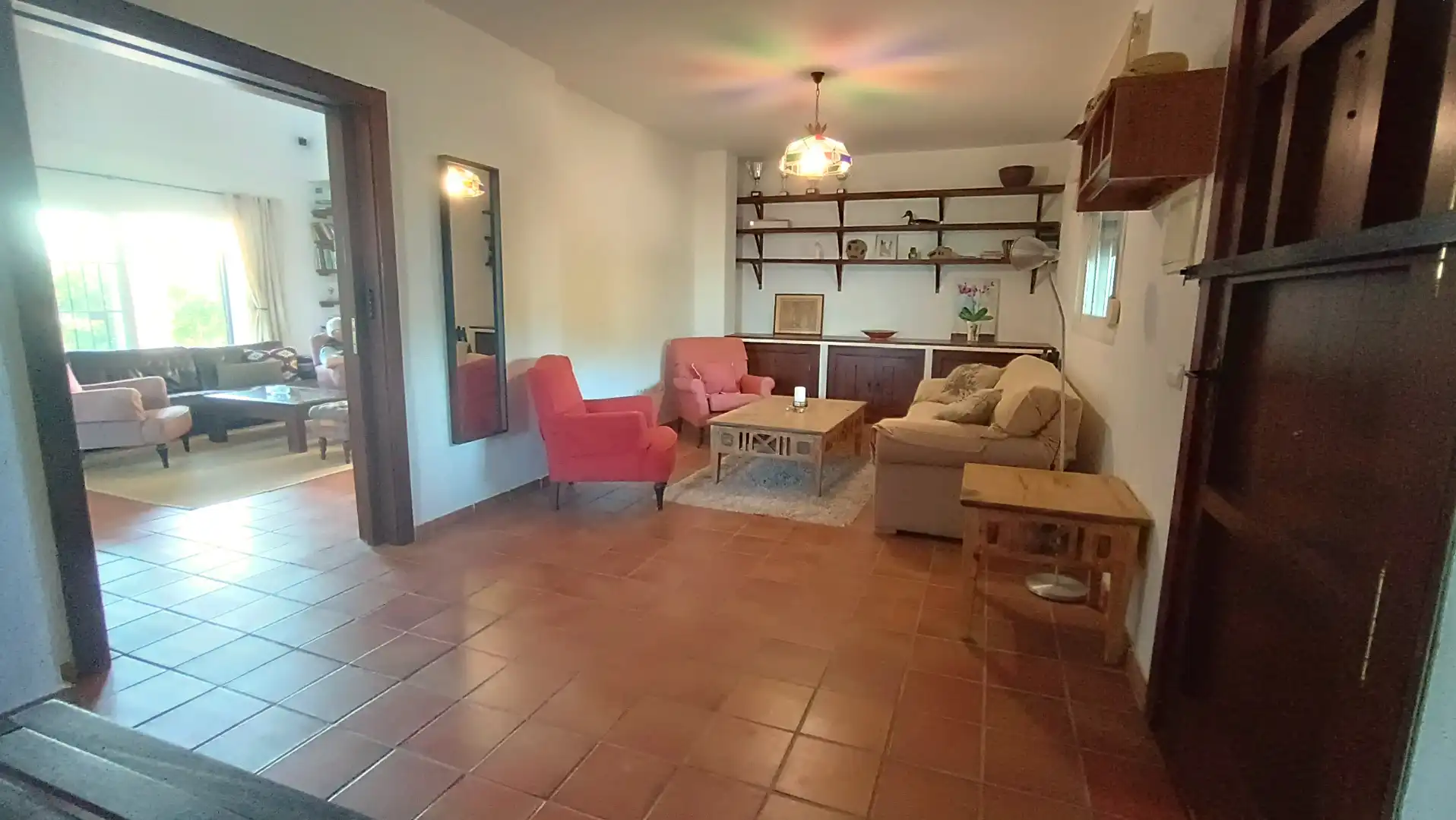 Sala de estar de Finca rústica en venta en Estepona con Aire acondicionado, Calefacción y Jardín privado