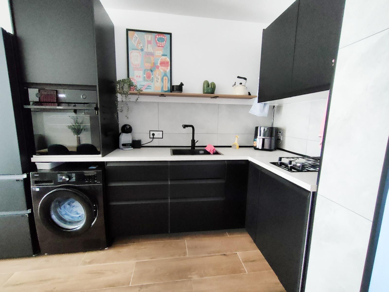 Estudio en venta en  INGLATERRA, Los Europeos