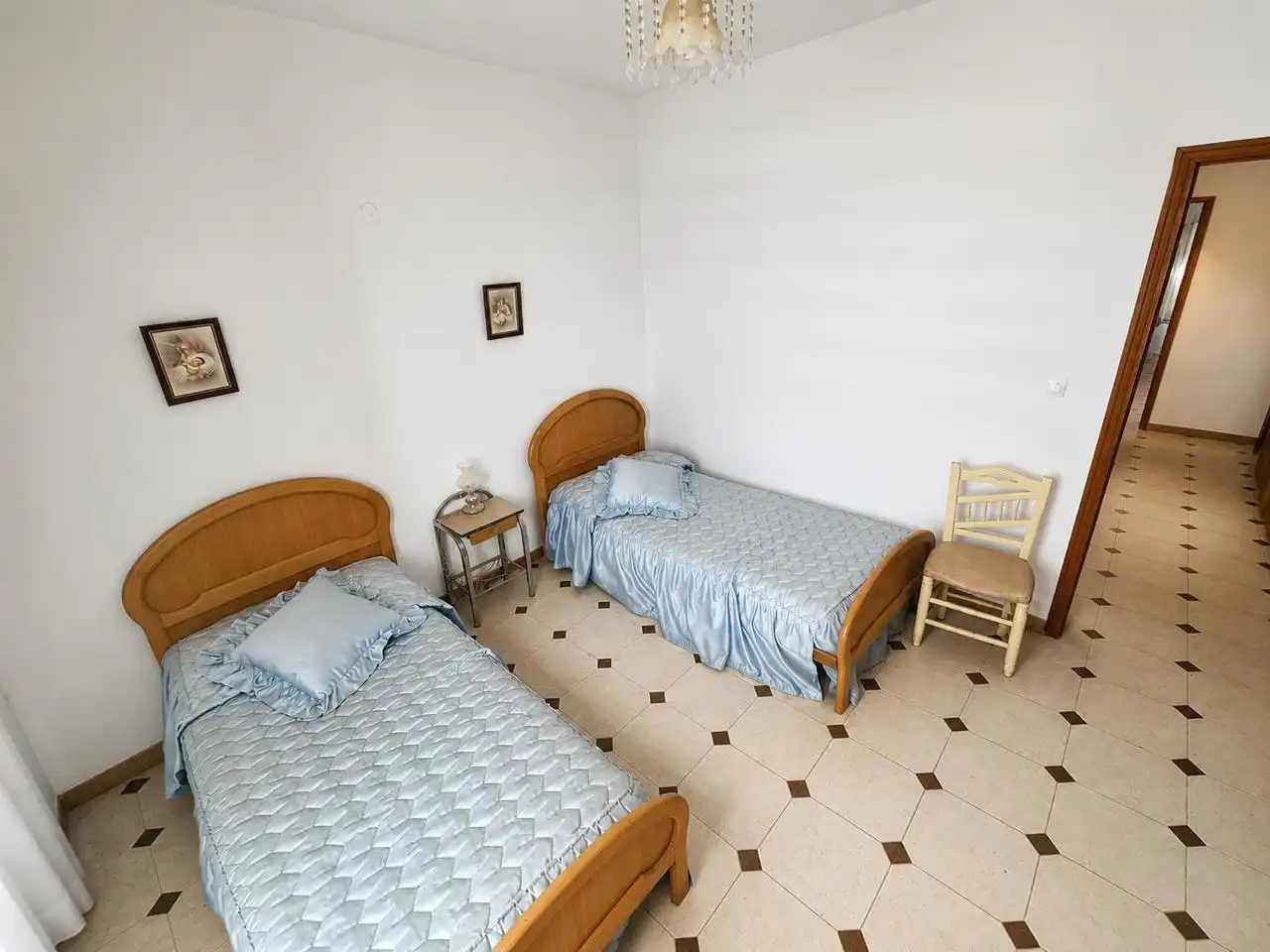 Dormitori de Casa o xalet en venda en Mirandilla amb Terrassa