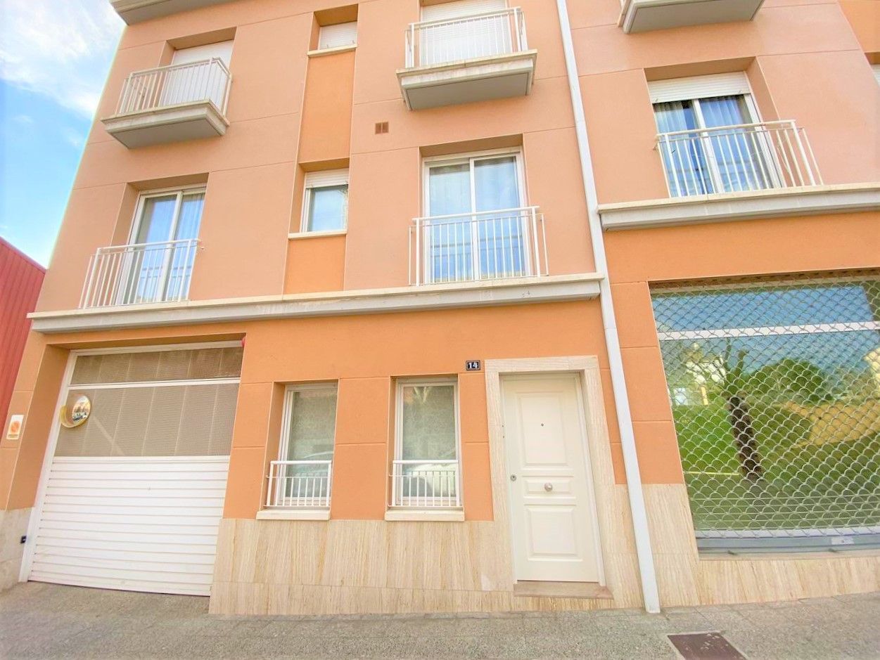 Exterior view of Garage for sale in Llagostera