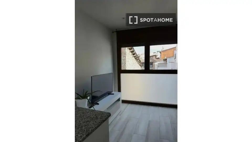 Außenansicht von Wohnung zur Miete in Torelló mit Klimaanlage, Heizung und Möbliert
