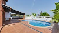 Piscina de Casa o xalet en venda en Premià de Dalt amb Aire condicionat, Calefacció i Jardí privat