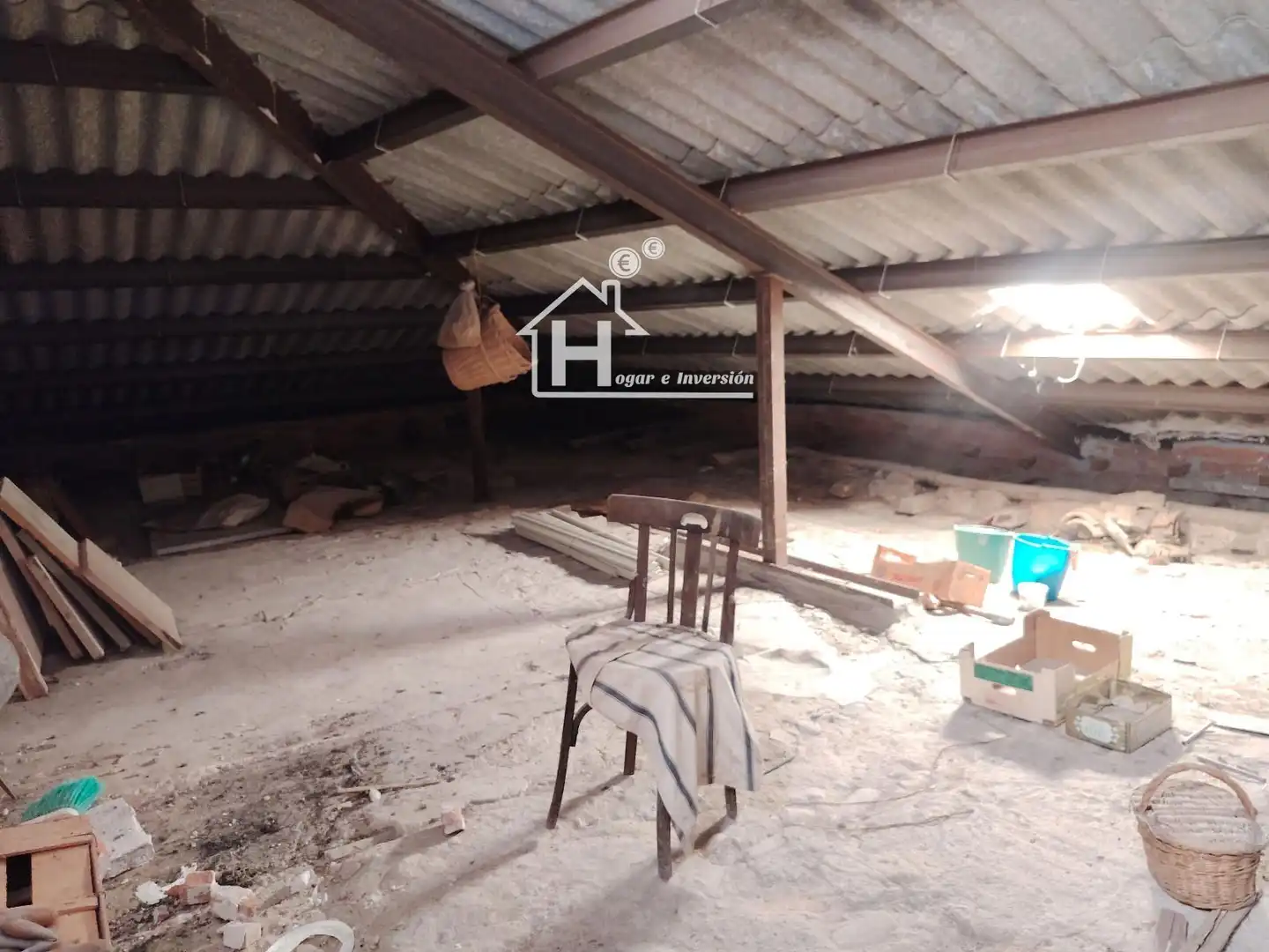 Casa o chalet en venta en Budia con Calefacción, Terraza y Trastero