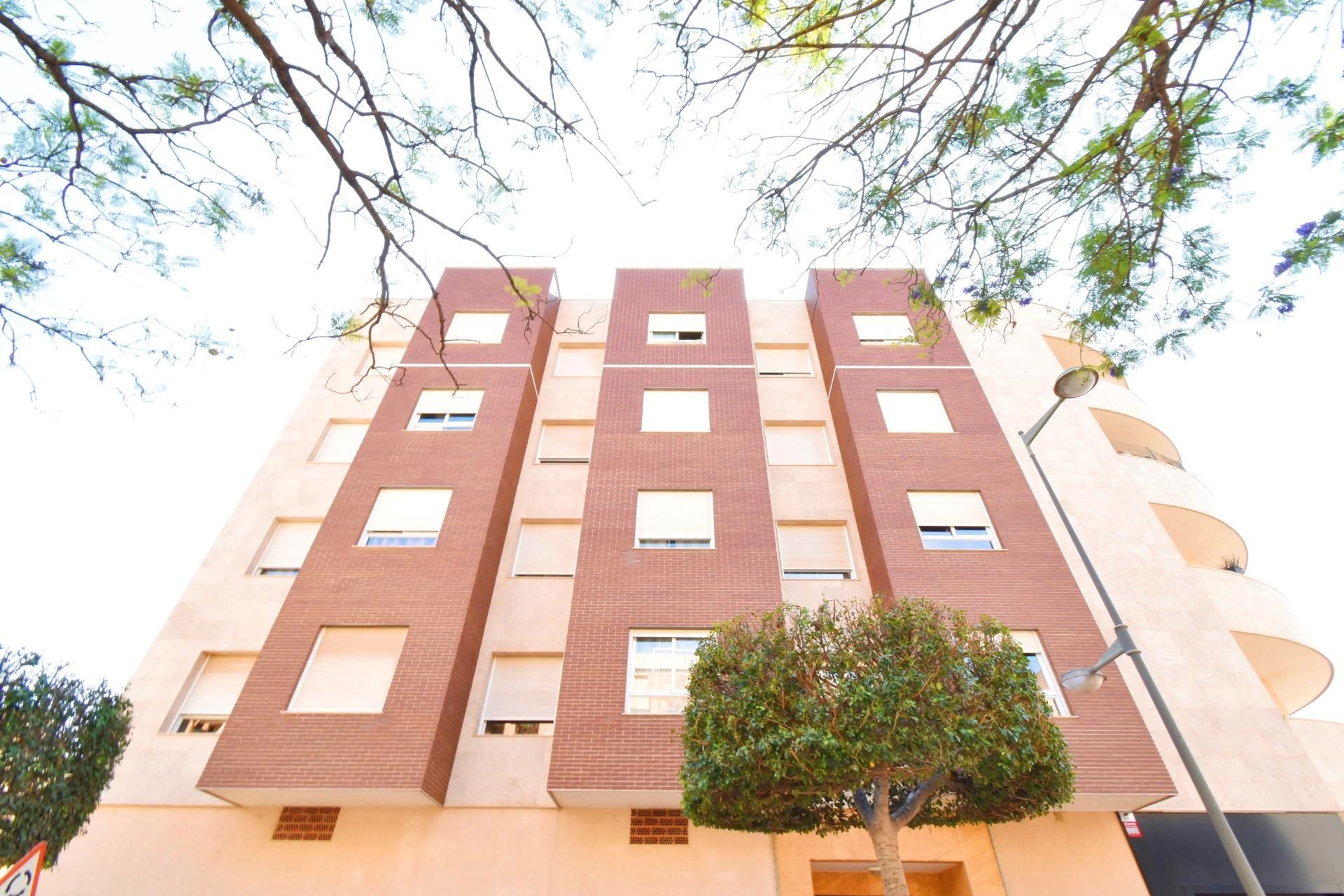 Vista exterior de Pis en venda en El Ejido