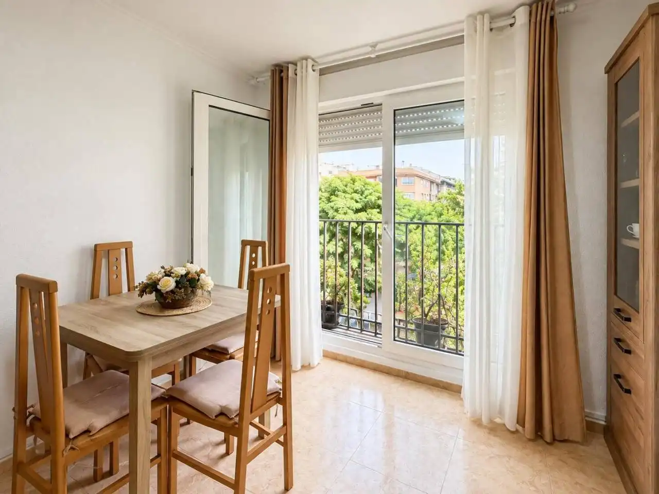 Flat en Calle Juan Ramón Jiménez, Ensanche - Río Júcar photo 2