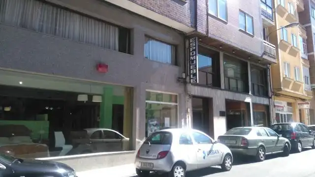 Locale commerciale in vendita a A Estrada