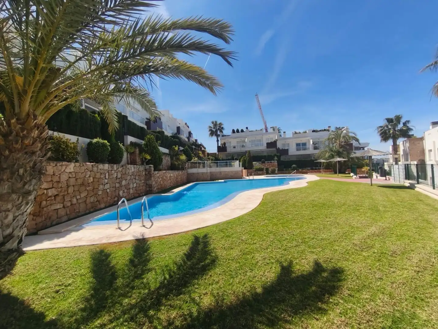 Garten von Dachboden zum Verkauf in Santa Pola mit Klimaanlage, Terrasse und Balkon