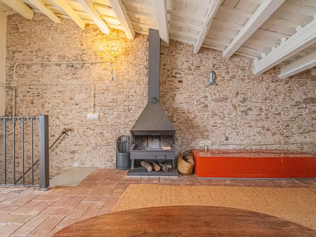 Living room of Houses for sale in Castelló d'Empúries