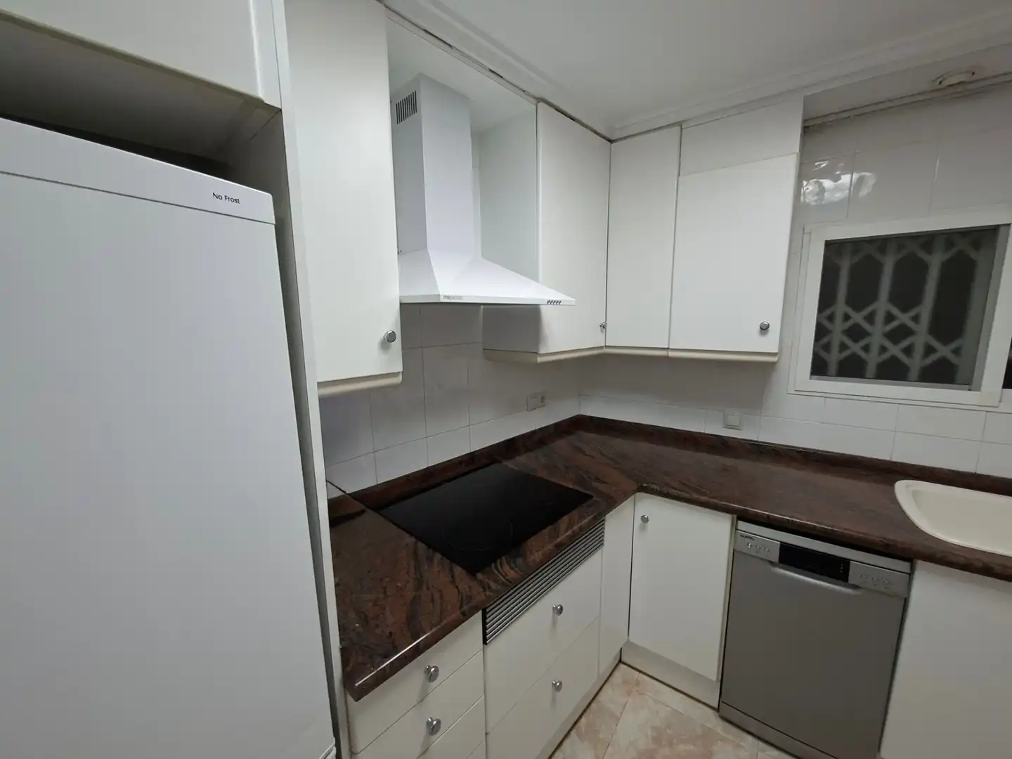Cocina de Piso en venta en Valencia con Aire acondicionado
