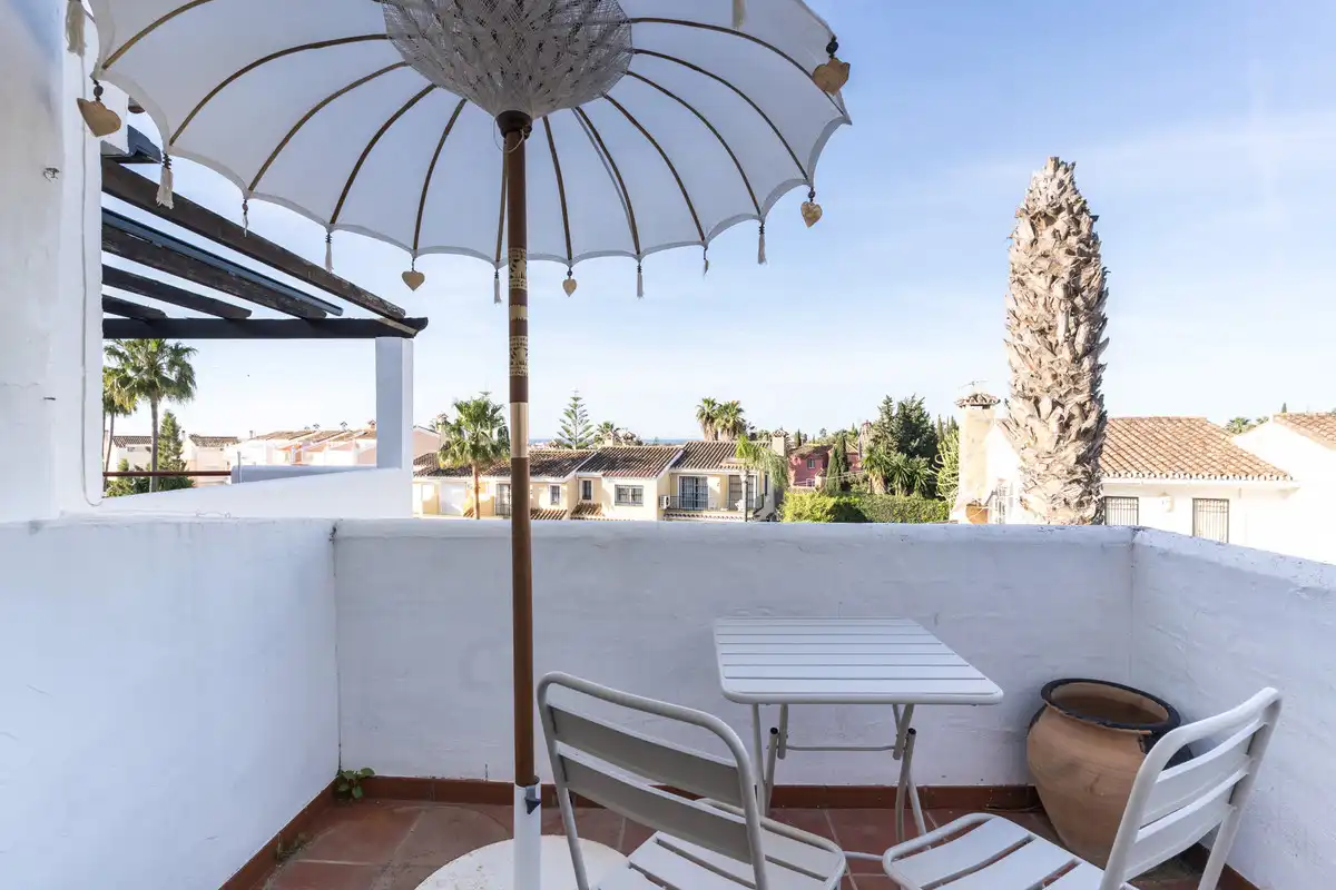Terrassa de Àtic en venda en Estepona amb Aire condicionat, Traster i Moblat