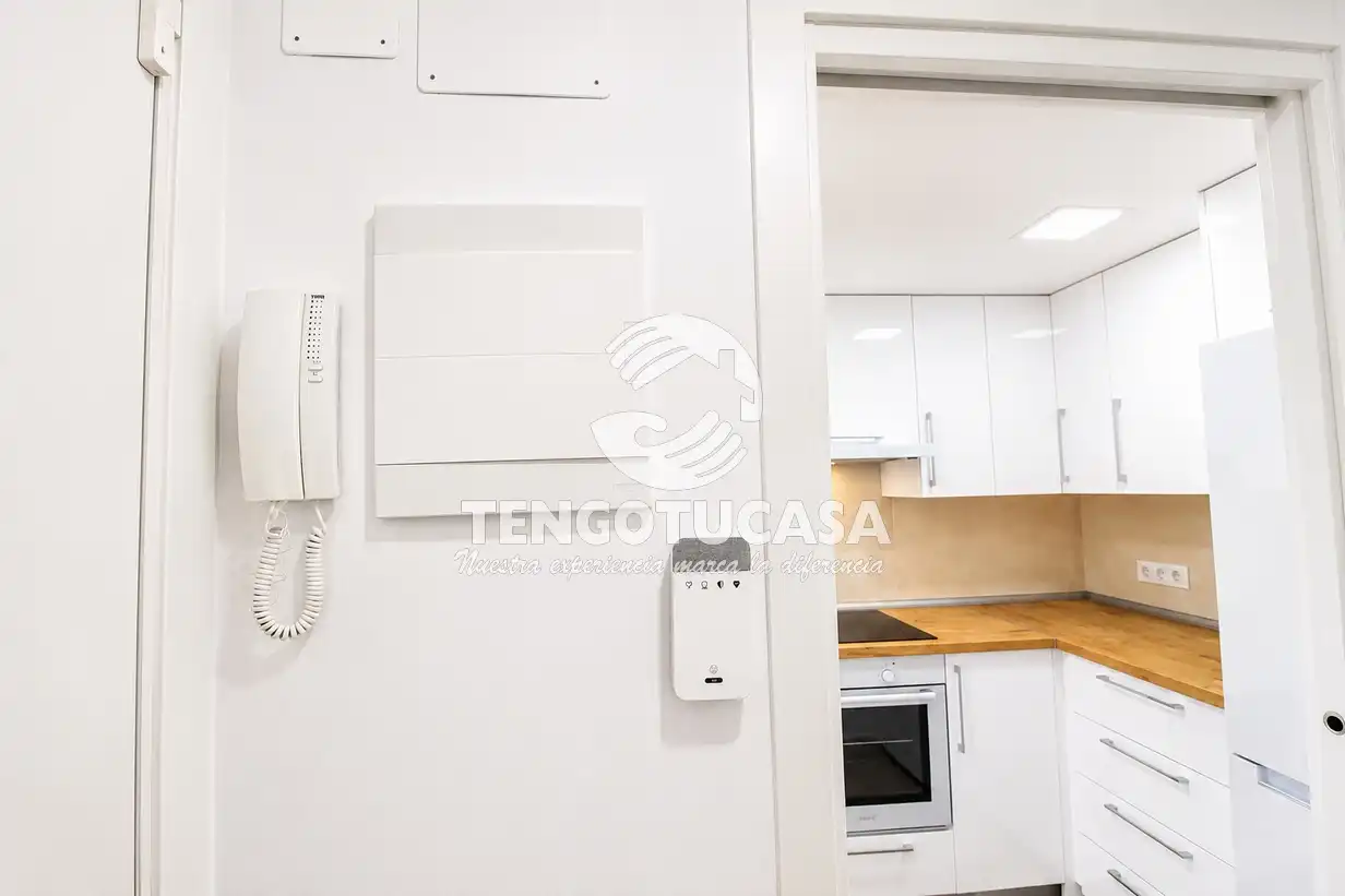 Küche von Wohnung zum Verkauf in Madrid mit Klimaanlage, Heizung und Parkett