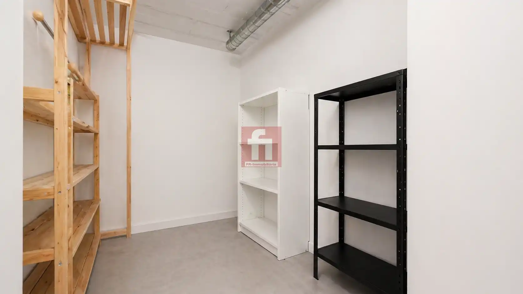 Piso en venta en Sabadell con Aire acondicionado, Calefacción y Trastero