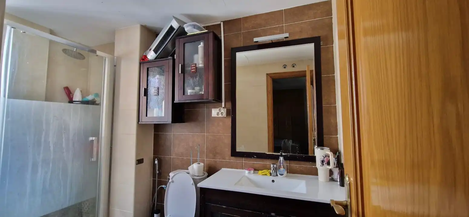 Bathroom of Flat for sale in Illescas  with Air Conditioner, Heating and Terrace