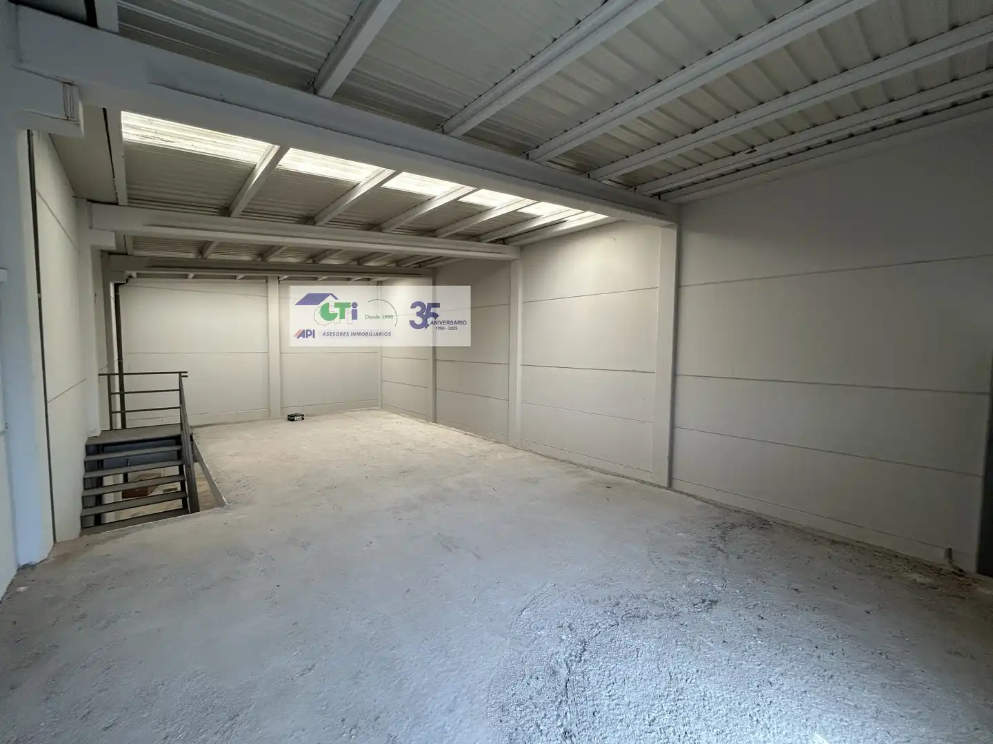 Nave industrial en venta en Zaragoza