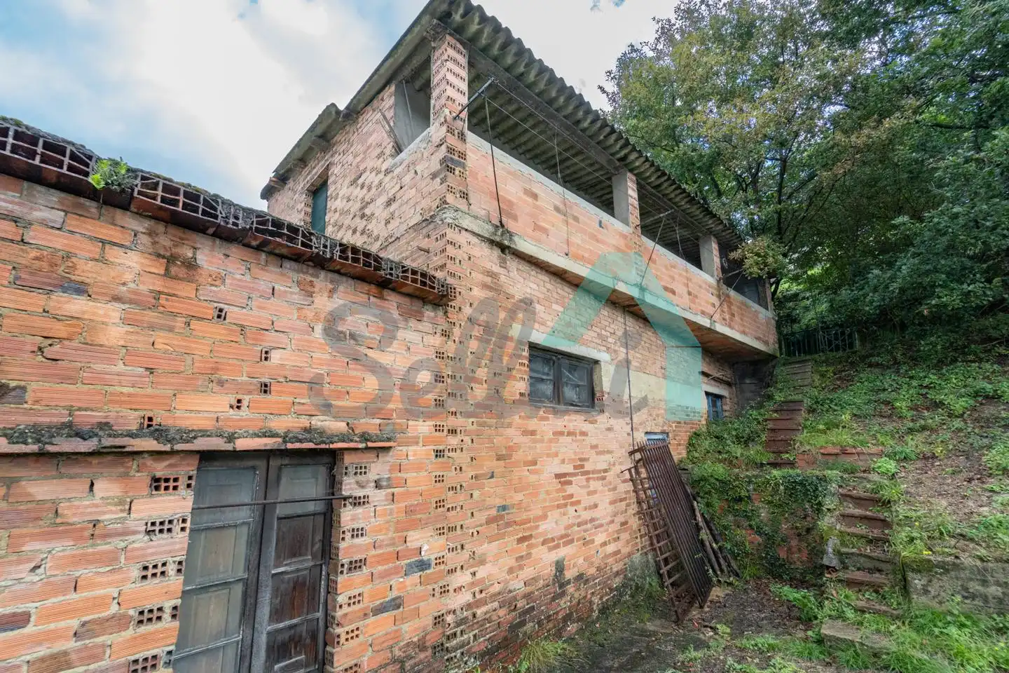 Exterior view of Houses for sale in San Martín del Rey Aurelio  with Private garden, Terrace and Storage room