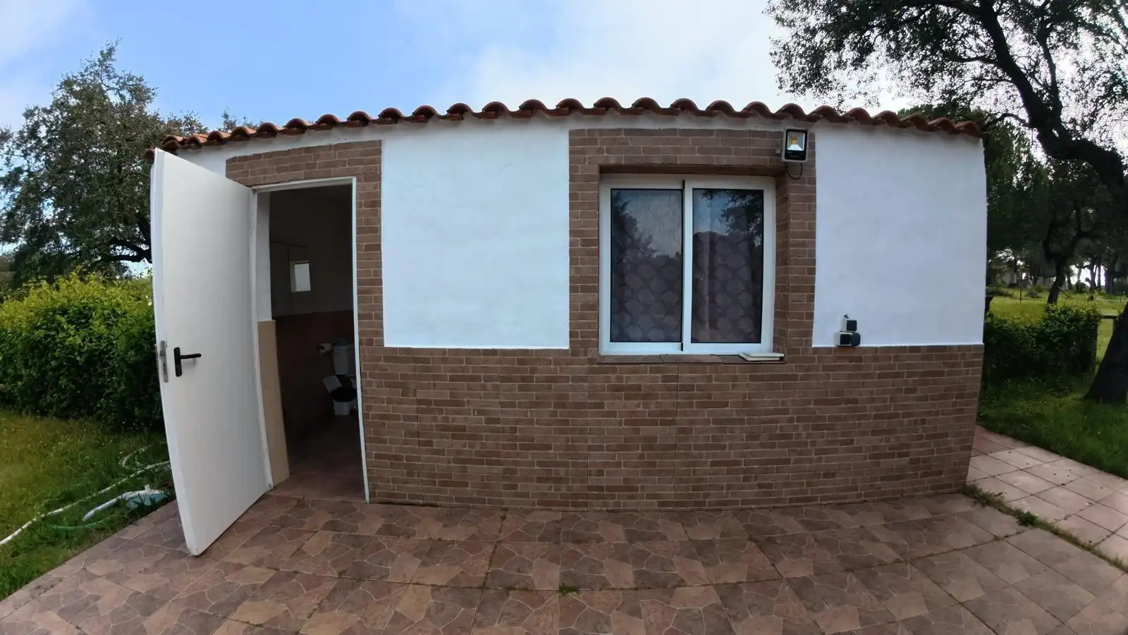 Vista exterior de Casa o chalet en venta en Badajoz con Jardín privado, Terraza y Piscina