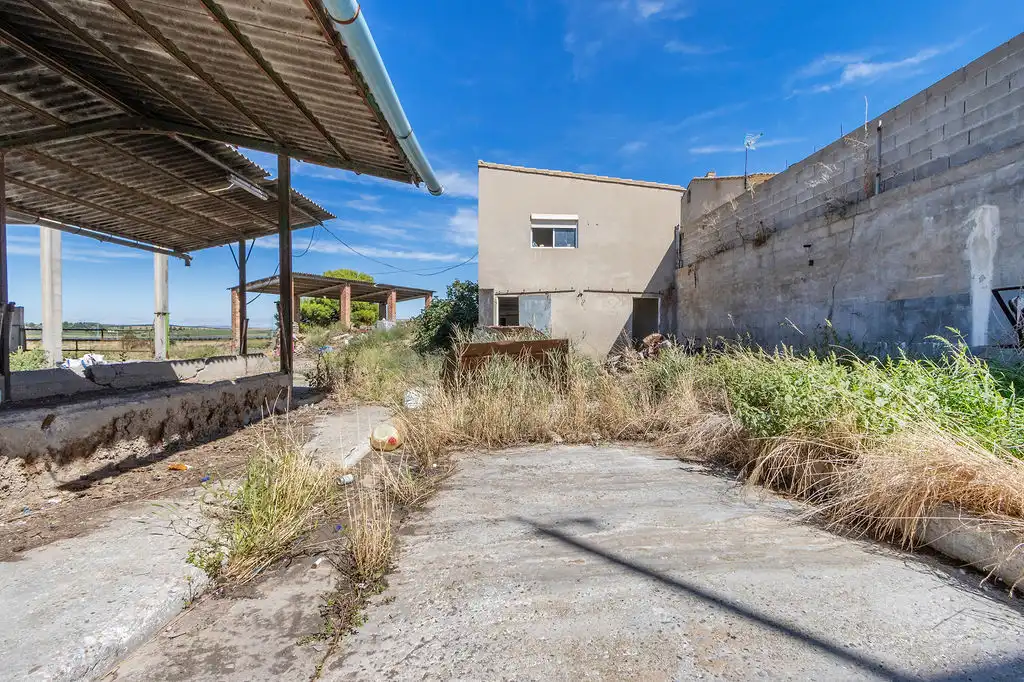 Fabrikhallen zum Verkauf in Pt. Detrás de la Pleta, Torrefarrera