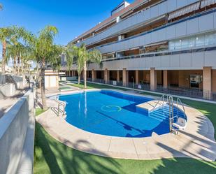 Swimming pool of Apartment for sale in Torremolinos  with Air Conditioner, Heating and Private garden