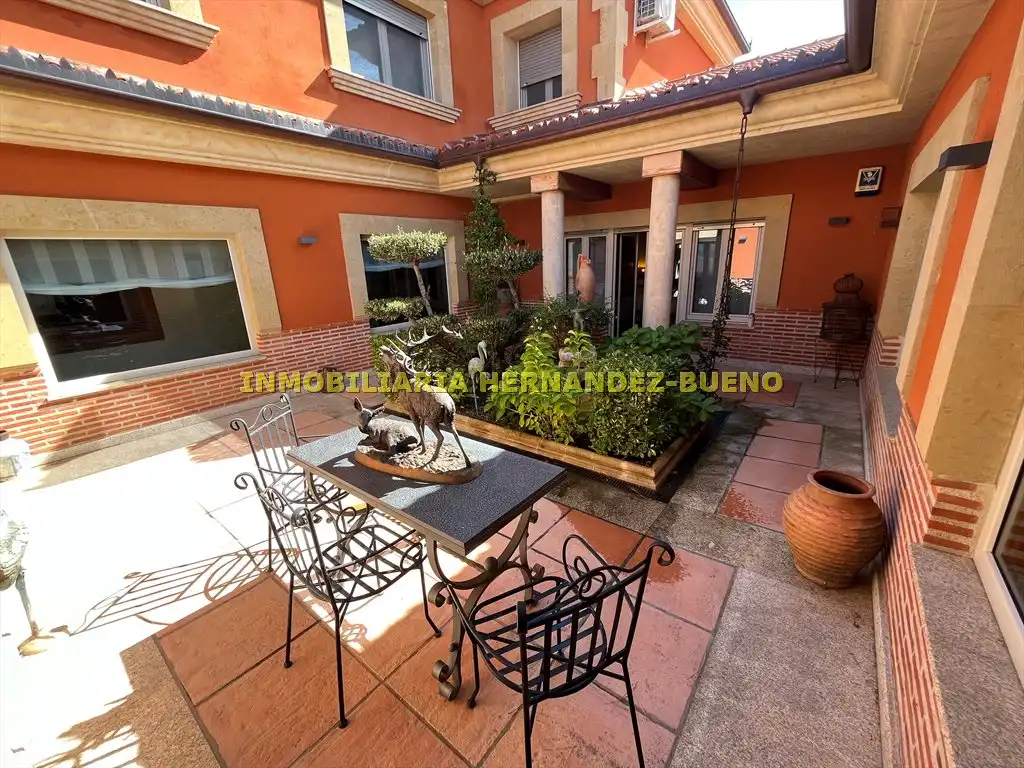 Terraza de Casa o chalet en venta en Carbajosa de la Sagrada con Aire acondicionado, Calefacción y Jardín privado