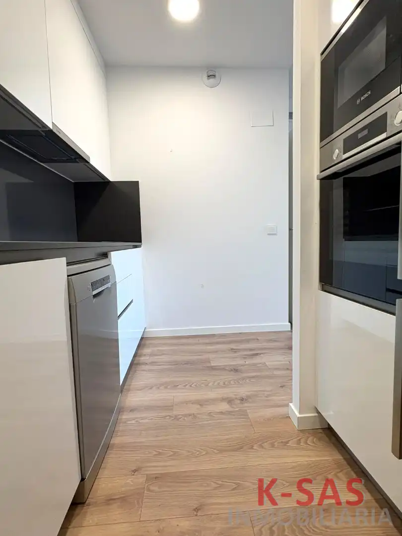 Kitchen of Flat for rent in Montesa