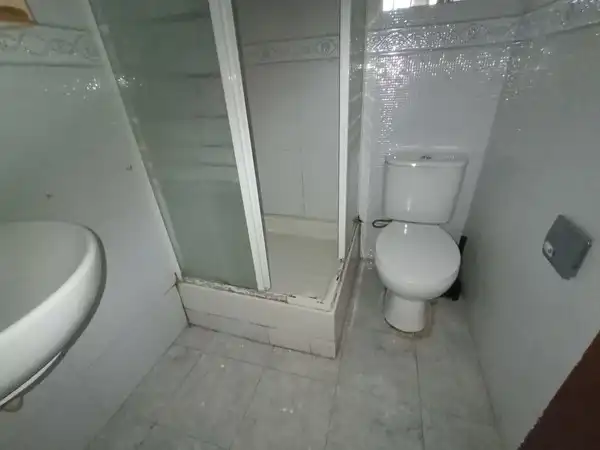 Bany de Pis en venda en L'Hospitalet de Llobregat