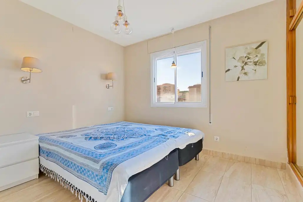 Bedroom of Attic for sale in Fuengirola  with Air Conditioner, Terrace and Storage room