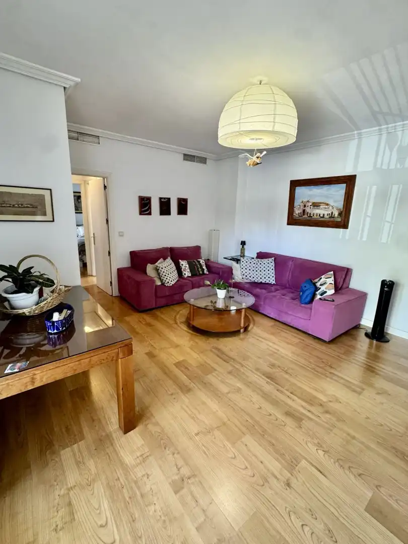Sala de estar de Piso en venta en Tomares con Aire acondicionado, Calefacción y Terraza
