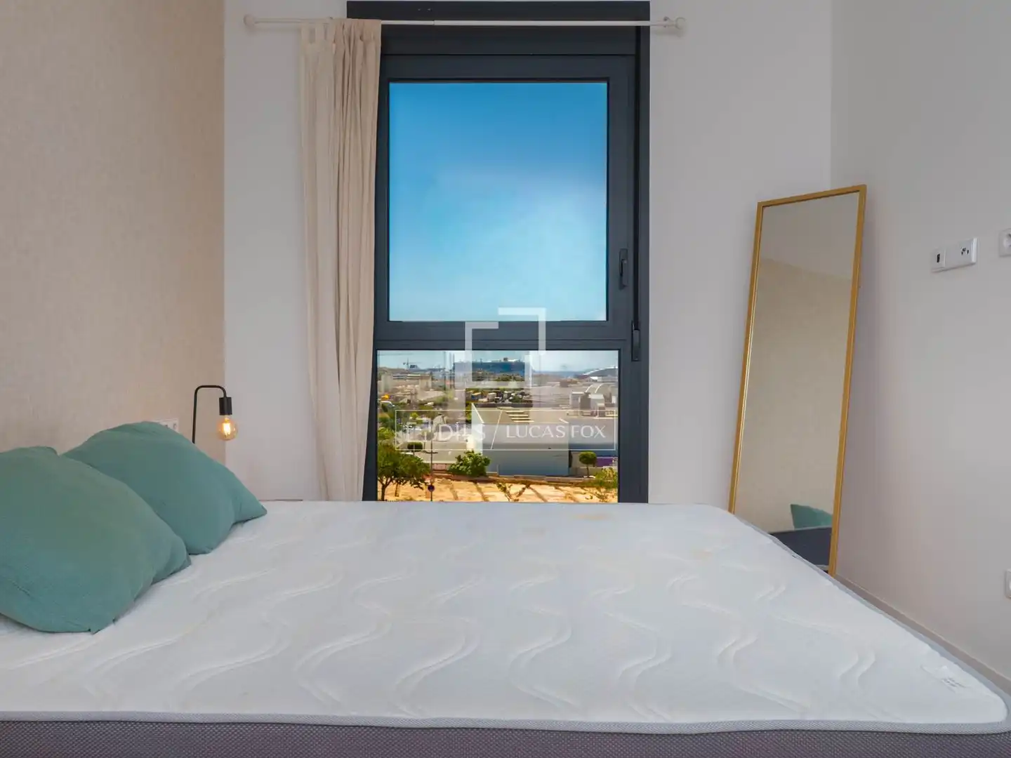 Habitación de Piso en venta en Santa Eulària des Riu con Aire acondicionado, Calefacción y Terraza