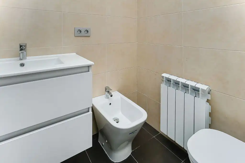 Bany de Apartament en venda en Navàs amb Traster
