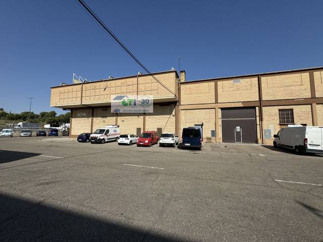 Nave industrial en Venta en Carretera Logroño, (VENTA DEL OLIVAR) en Venta del Olivar