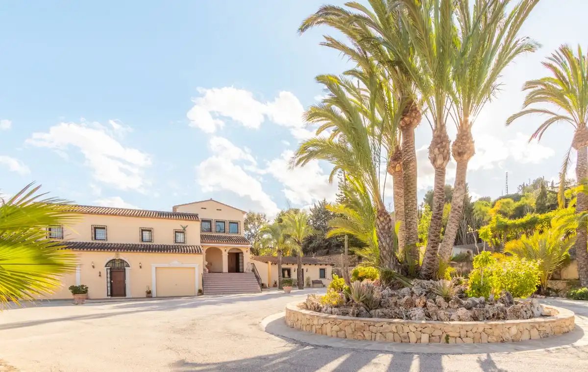 Chalet con piscina en venta en Benissa pueblo, imagen 4