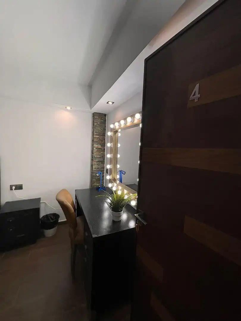 Room in Pasaje Mármoles, 3, Perchel Norte