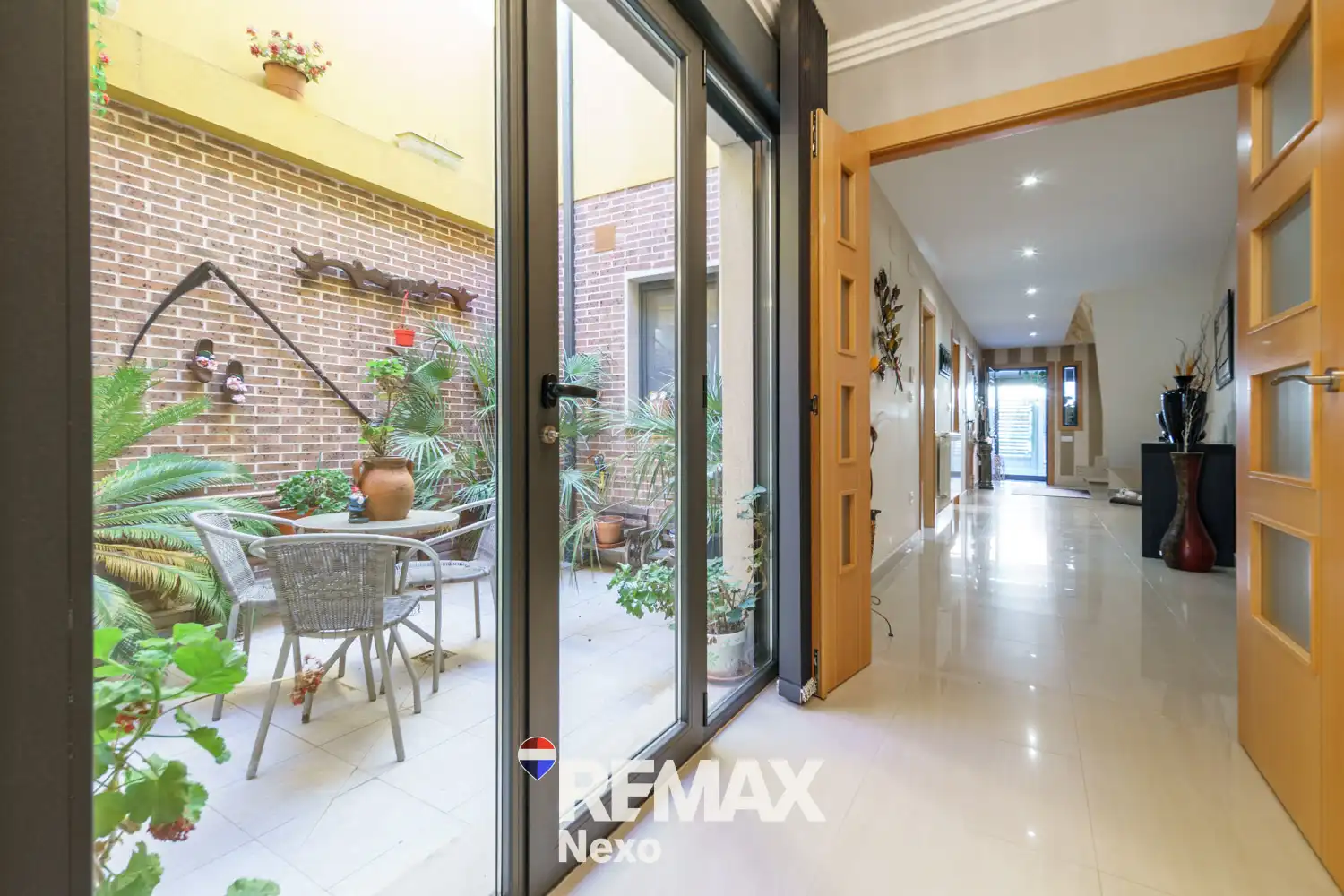 Casa adosada en venta en Cigales con Calefacción, Jardín privado y Terraza