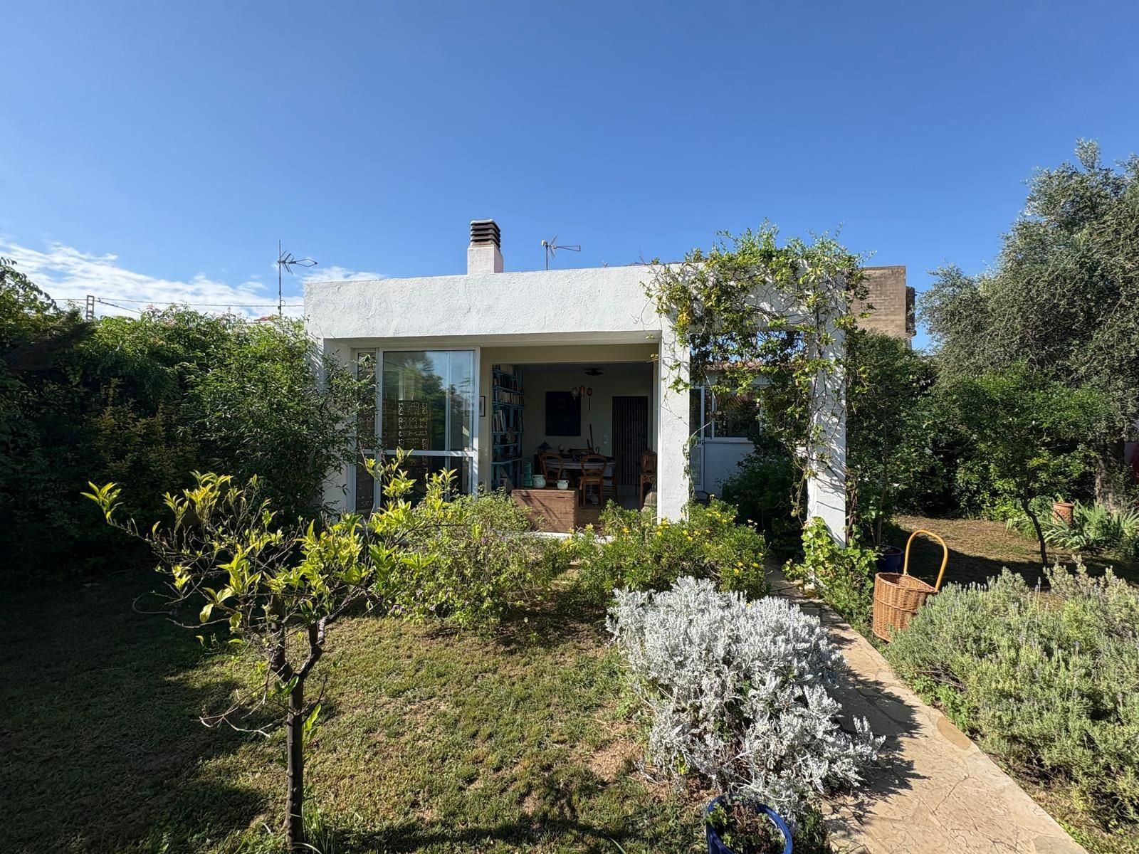 Exterior view of Single-family semi-detached for sale in Vinaròs  with Air Conditioner, Private garden and Terrace