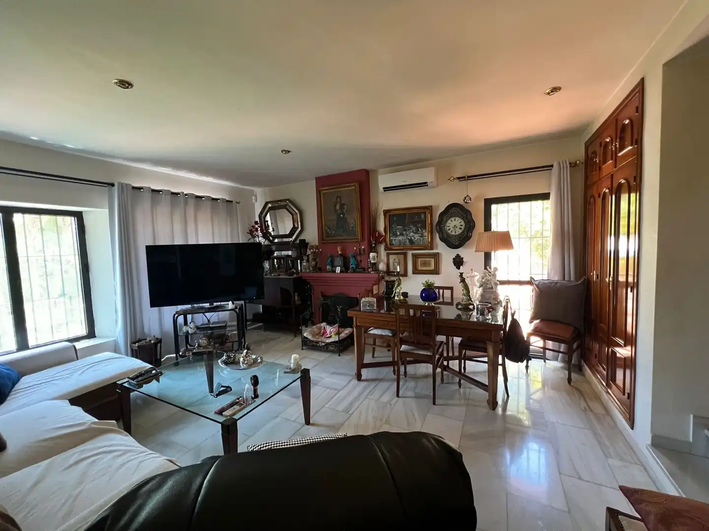 Living room of Houses for sale in Málaga  with Air Conditioner, Heating and Private garden