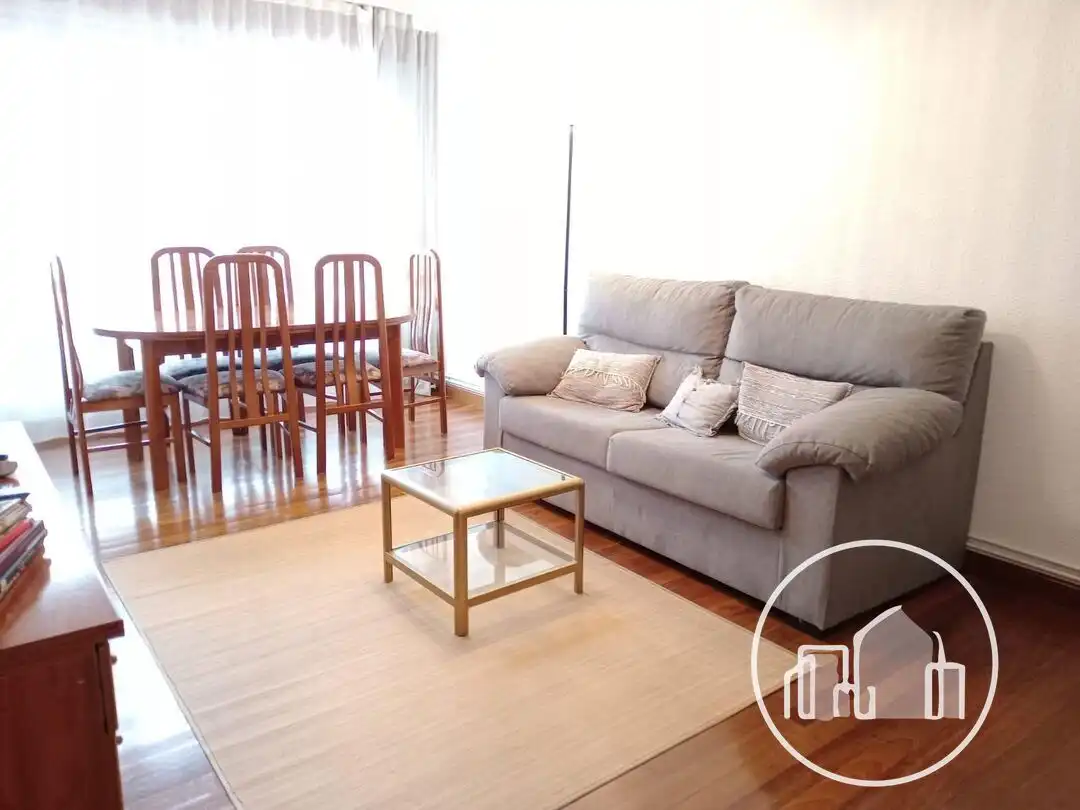Wohnzimmer von Wohnung zur Miete in Villarcayo de Merindad de Castilla la Vieja mit Heizung und Balkon