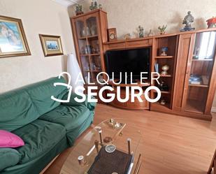 Living room of Flat to rent in  Zaragoza Capital  with Air Conditioner, Heating and Furnished