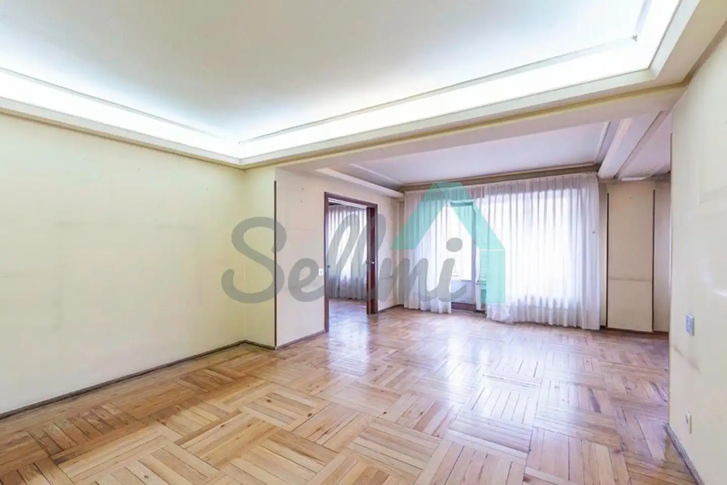 Flat with lift for sale in Asturias