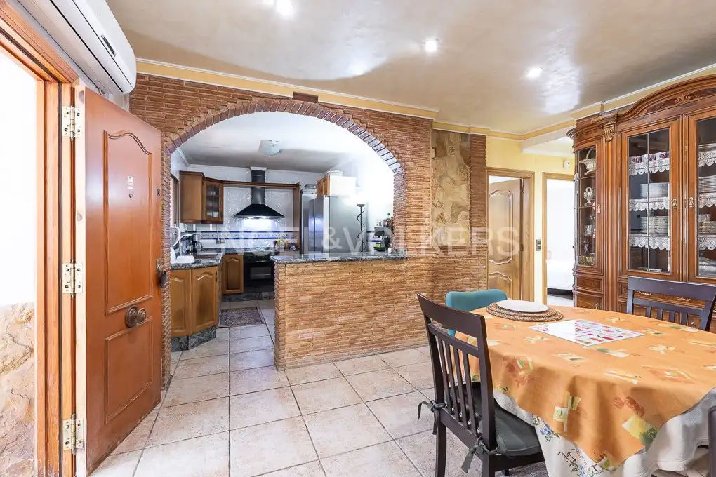 Cocina de Casa o chalet en venta en Sagunto / Sagunt con Aire acondicionado, Calefacción y Jardín privado