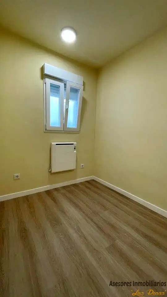 Schlafzimmer von Wohnung zum Verkauf in Madrid mit Klimaanlage und Heizung