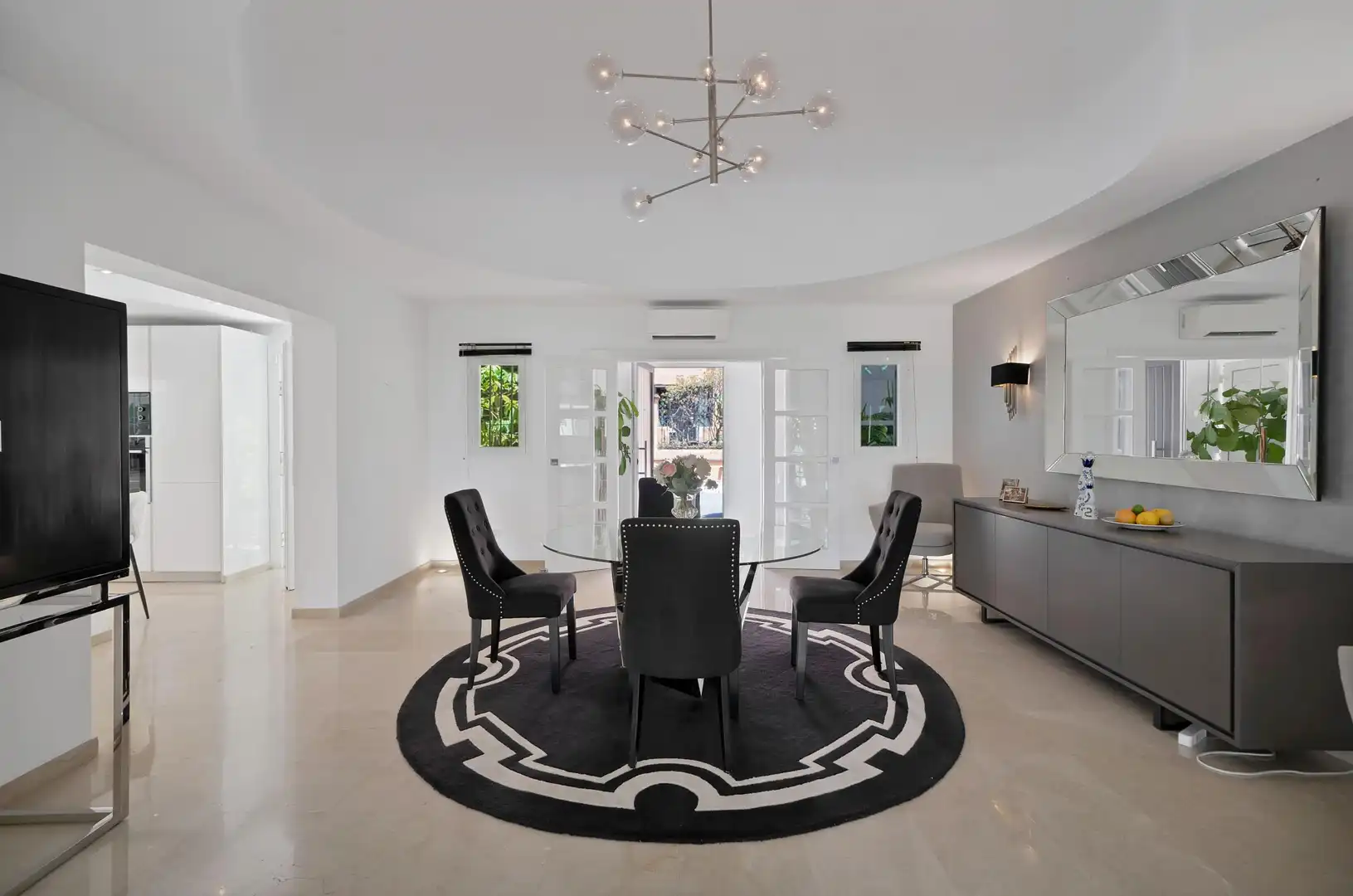 Dining room of Houses for rent in Estepona  with Air Conditioner, Heating and Private garden
