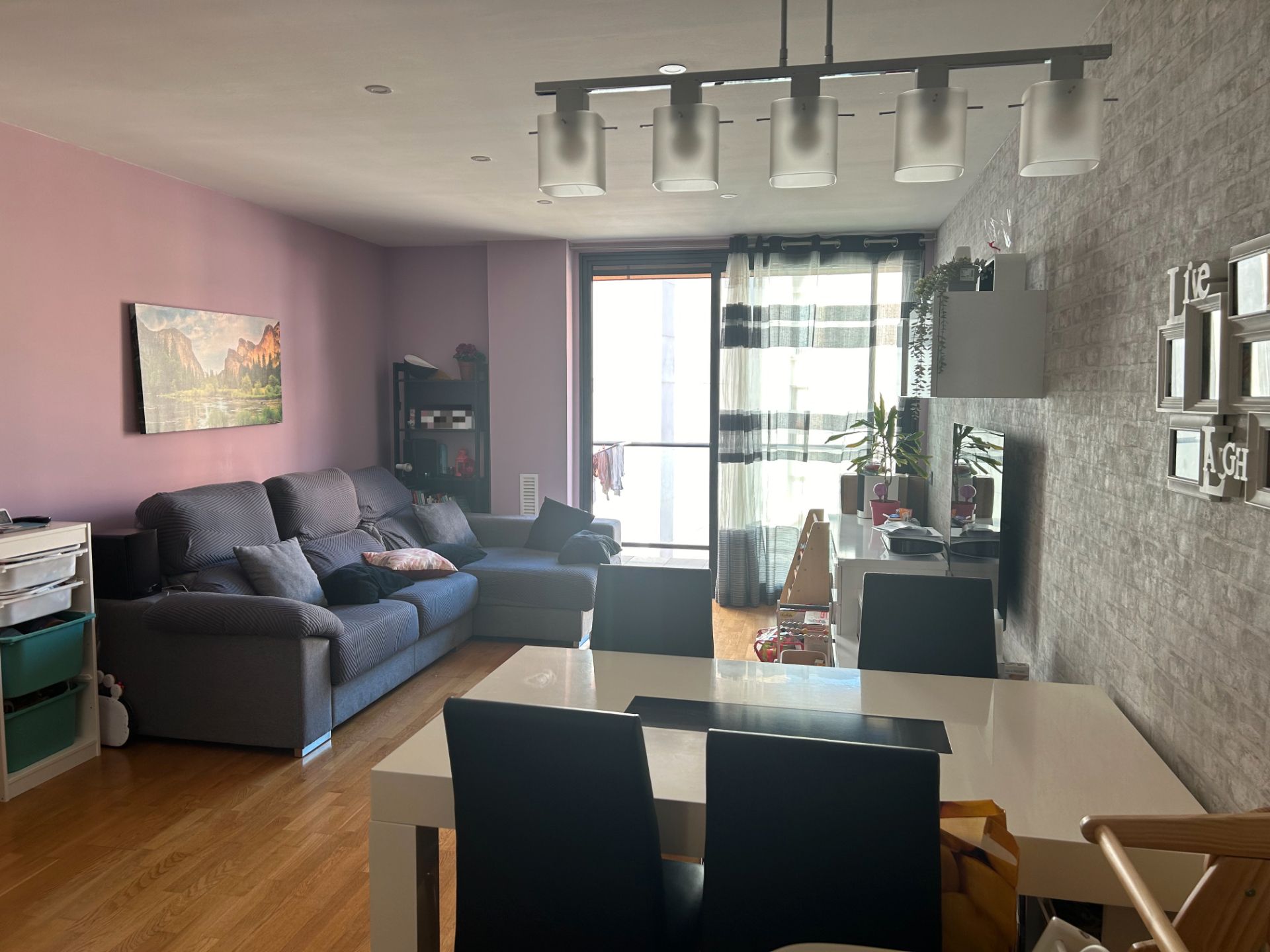 Sala d'estar de Dúplex en venda en Esplugues de Llobregat amb Aire condicionat, Calefacció i Traster