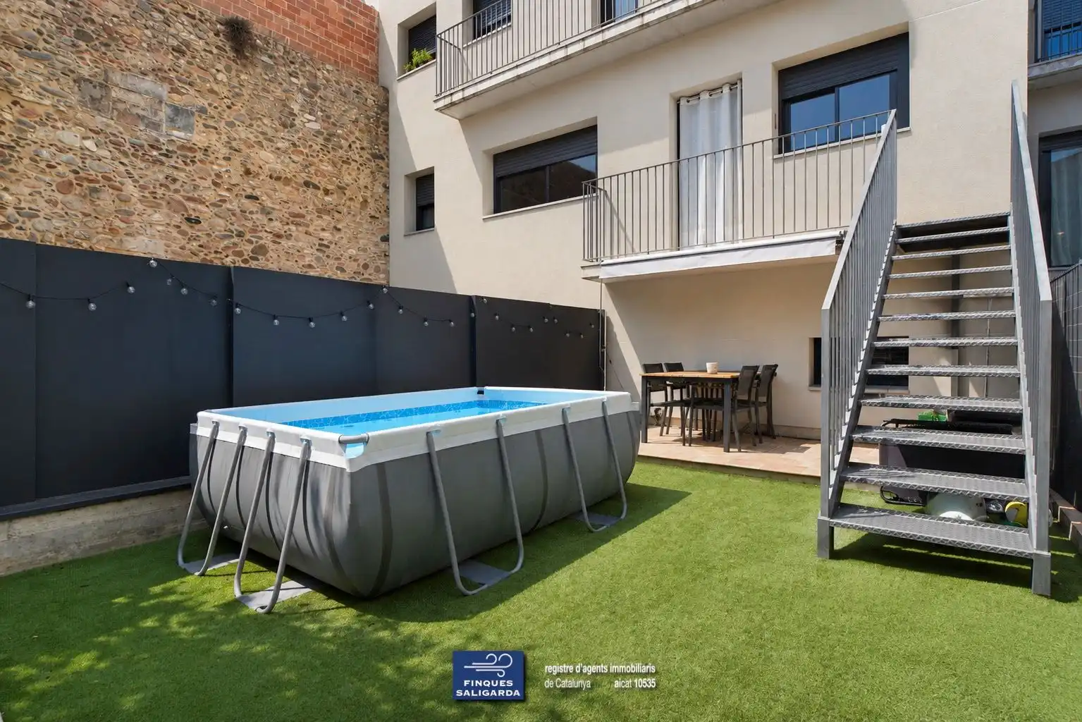 Piscina de Piso en venta en La Garriga con Aire acondicionado, Calefacción y Jardín privado