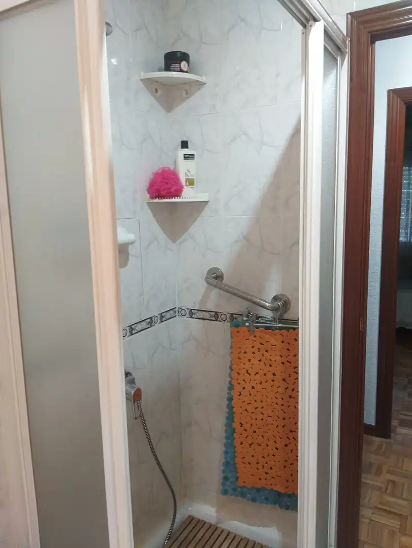Badezimmer von Wohnung zur Miete in Alcorcón mit Heizung, Parkett und Terrasse