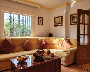 Living room of Country house for sale in Málaga Capital  with Air Conditioner, Private garden and Terrace