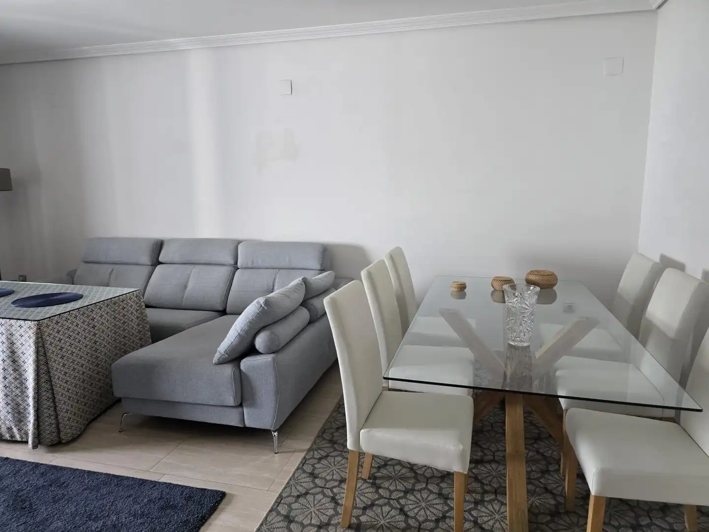 Living room of Flat for sale in Córdoba  with Air Conditioner, Terrace and Storage room