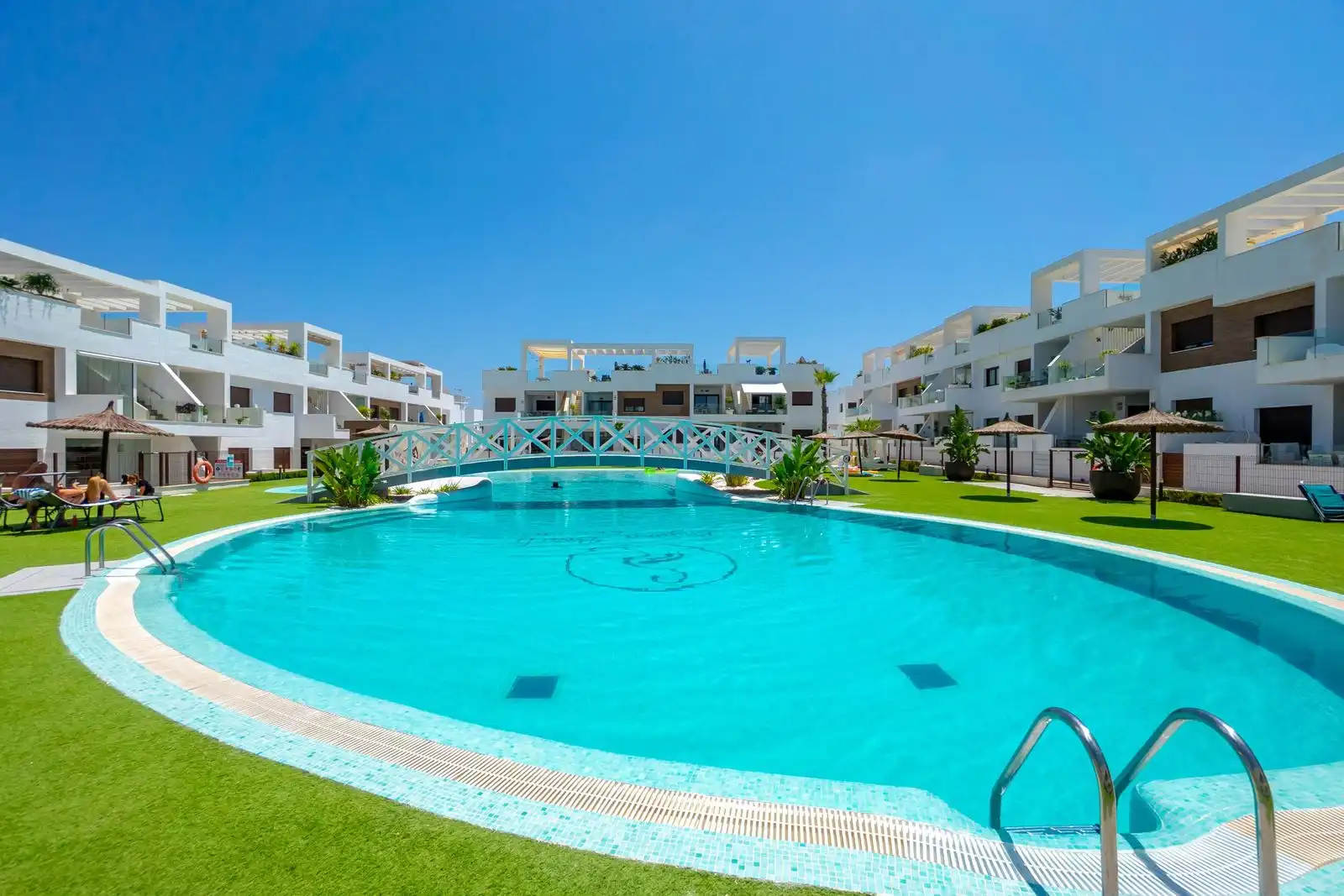 Chalet con terraza en venta en Los Balcones - Los Altos, imagen 38