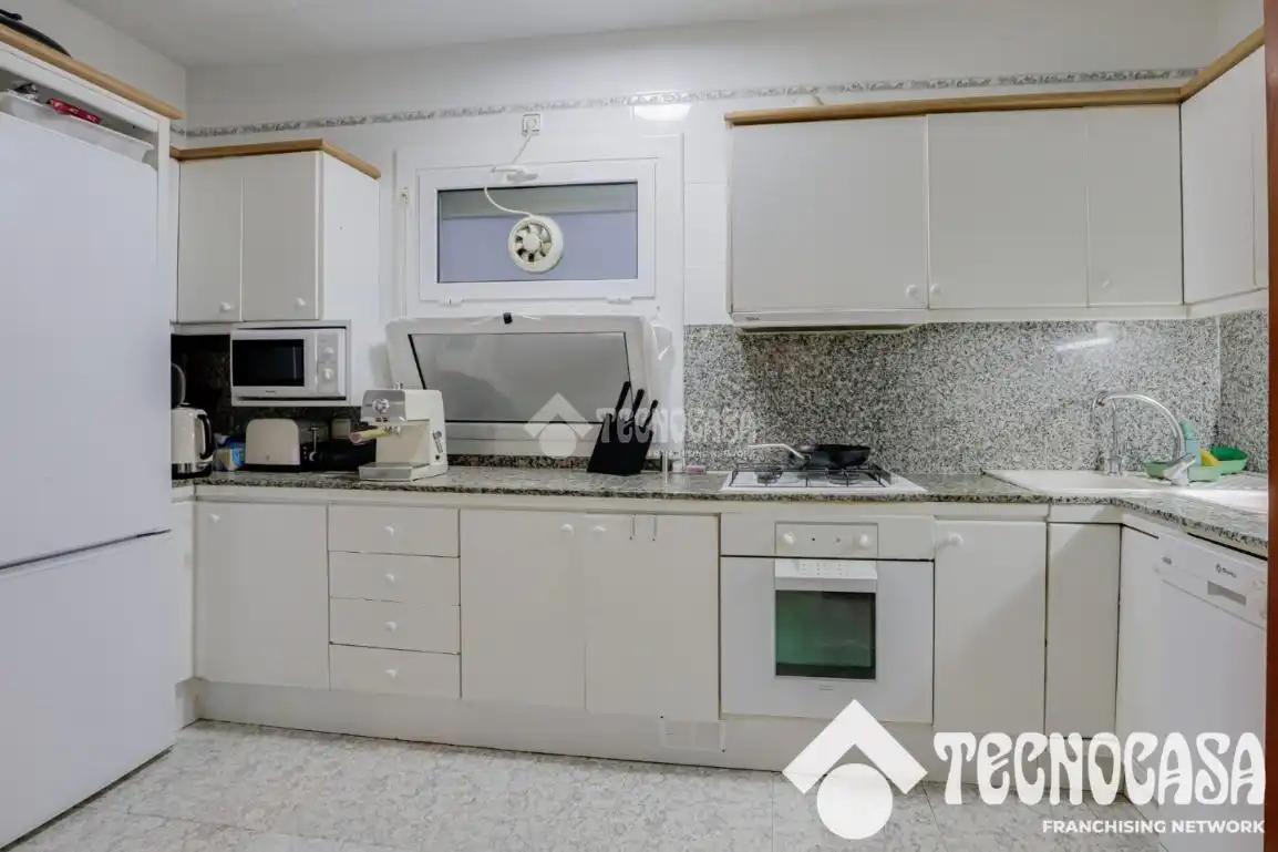 Küche von Wohnung zum Verkauf in Barcelona