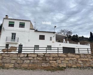 Vista exterior de Casa o xalet en venda en Tàrrega amb Calefacció, Traster i Piscina